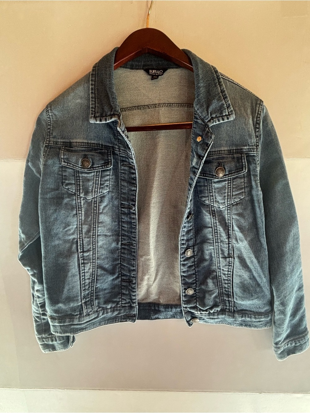 Buffalo David Bitton women’s Blue Jean Jacket M Point Collar Button Pockets